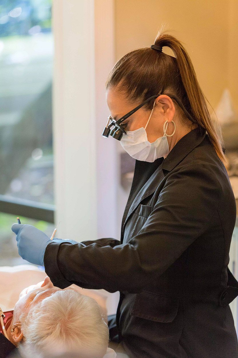 https://dentistmillvalley.com/wp-content/uploads/2023/12/Dr-Francis-Yankie-832x1248_200.jpg